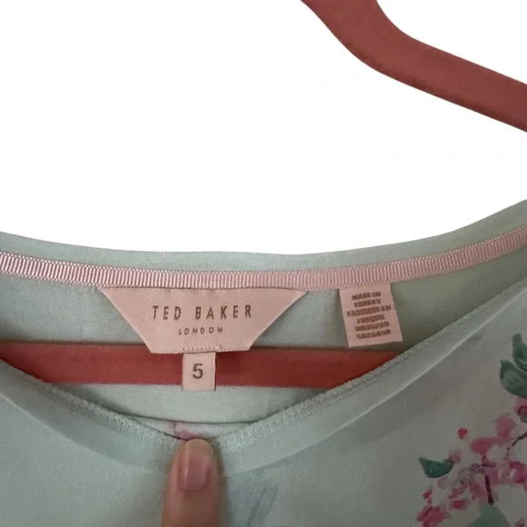 Ted Baker London Benlita Sorbet Tee Pale Green Floral Womens Size XL - Picture 4 of 5